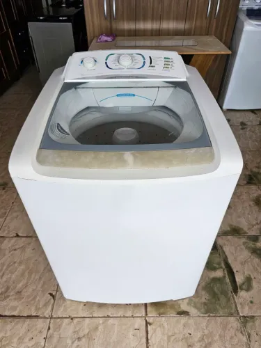 Máquina 12kg bate e seca usada funcionando perfeitamente foi pintada