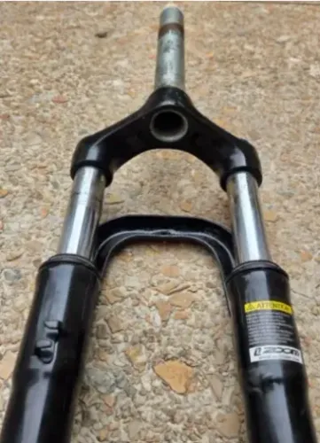 Suspensão Aro 29 com Trava no Ombro - 60 mm