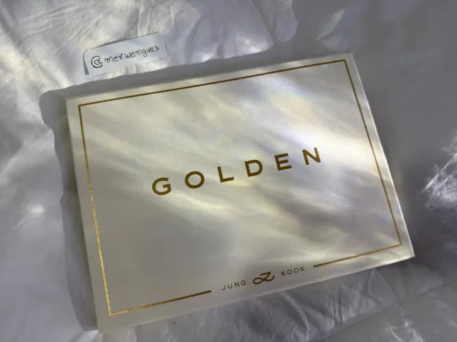 Álbum Golden ver Solid - Jungkook (BTS)
