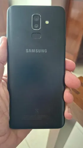Vendo Celular Samsung J8 em Bom Estado