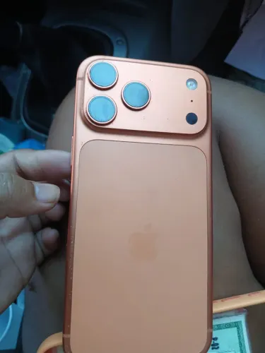 iPhone 17promax 256gb Motivo da venda comprei outro