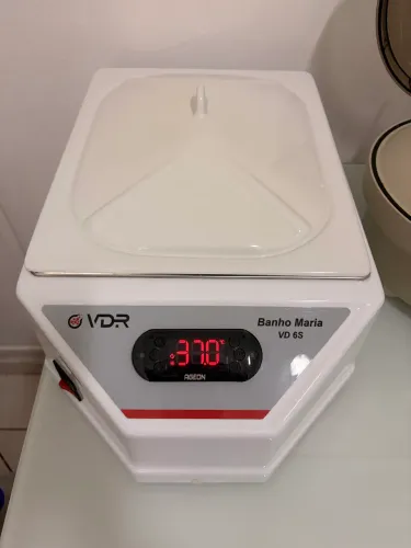 Banho Maria Digital P/ Laboratorio, 6l Com Estante 90 Tubos