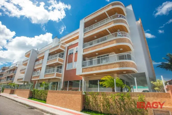 Excelente Apartamento 2 dormitório(s) em João Paulo - Florianópolis