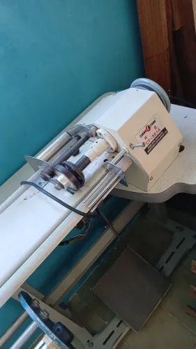 Maquina de cortar viés