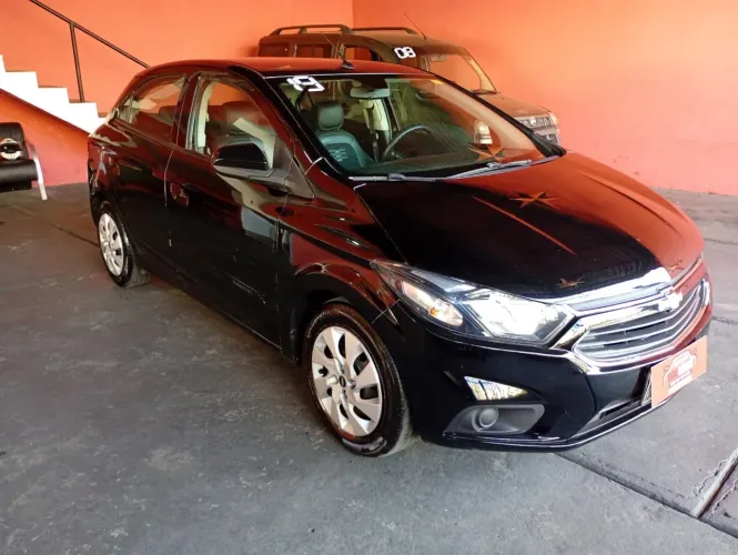 Chevrolet Onix Hatch LT 1.0 8V Flex Mec. 4P 2019