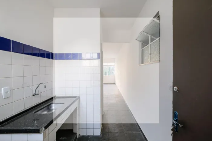 Apartamento para Locação Rua Dr. Albuquerque Lins 46 m²