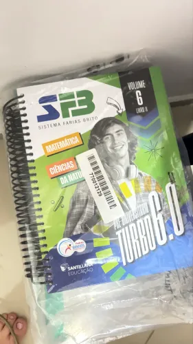 Vendo livros Terceirão - 3o ano do Médio Faria Brito