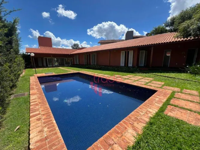 Casa em Condomínio Fechado para Alugar de 05 Quartos no Bairro Condomínio Gênova em Ribeir