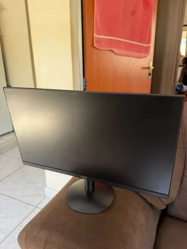 Vendo monitor AOC e teclado gamer , duas semanas de uso