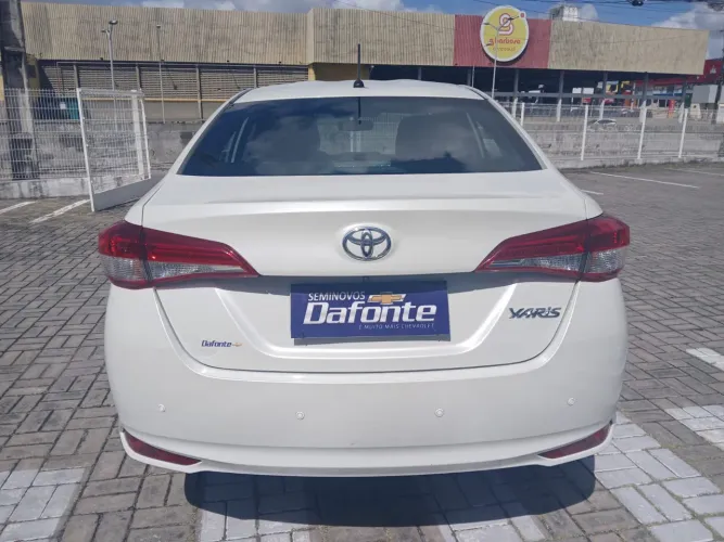 Toyota Yaris XL Live Sedan 1.5 Flex 16V 4P AUT 2020