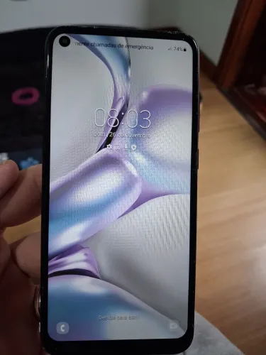 Celular A11 em bom estado.