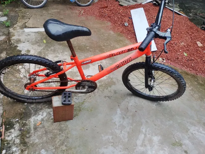 Bicicleta Cairu Cross Flash Boy Aro 20