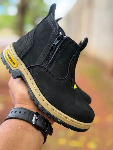 Botina Caterpillar Infantil 