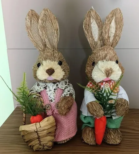 Coelhinhos de palha - Casal
