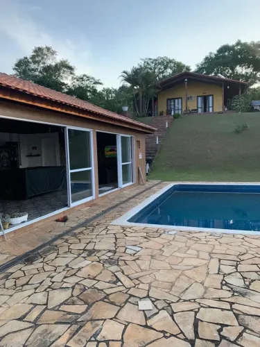 Imóvel para venda com 160 metros quadrados com 3 quartos em Canto Das Águas - Igaratá - SP