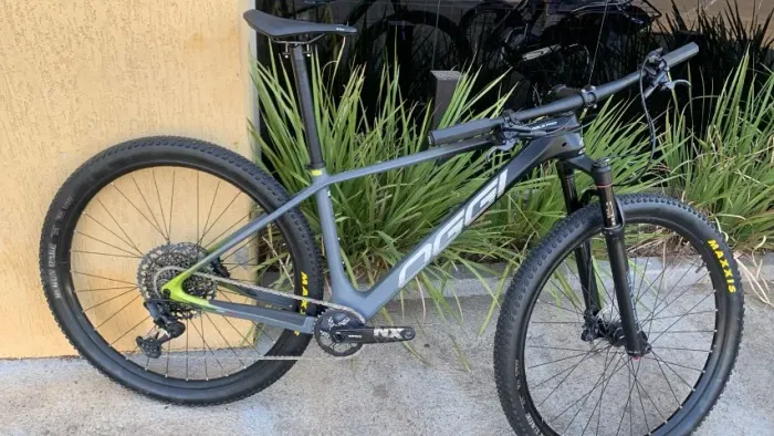 Bicicleta mtb carbono oggi agile GX 17 boost 