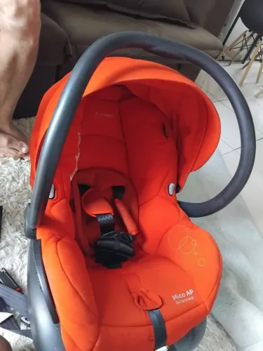 Bebê conforto em perfeito estado de conservação.