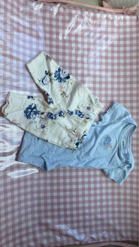 Conjunto Carters e Macacão