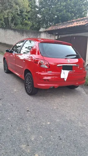 Peugeot 207 Active 1.4 Flex 8V 5P 2014