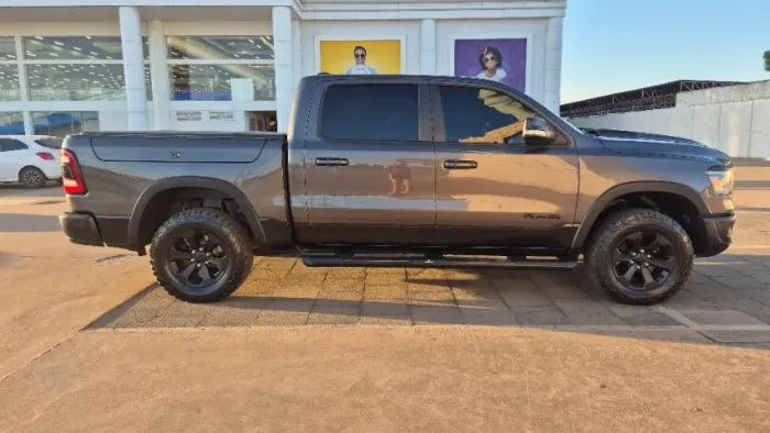Ram 1500 Rebel 5.7 Hemi CD V8 4X4 AUT 2022