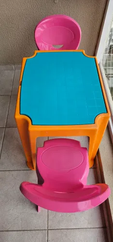 Mesa Infantil Tramontina Baú c/ Cadeiras