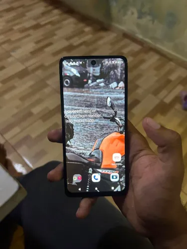 Moto G52