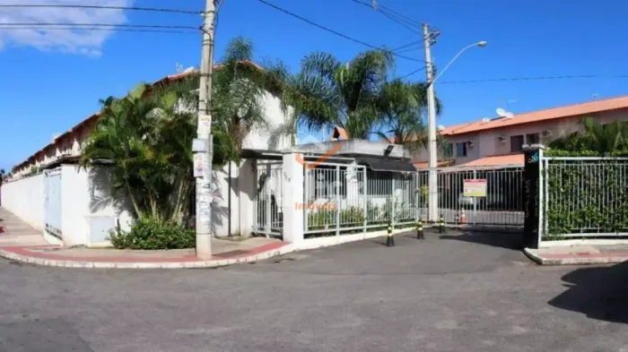 Imóvel para aluguel tem 66 metros quadrados com 2 quartos em Colina de Laranjeiras - Serra