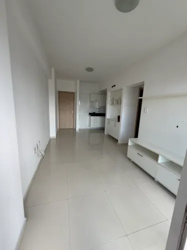 Alugo apartamento no Edifício Villa Real - Nazaré
