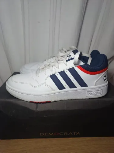 Tênis adidas hoops 3.0 Branco e Marinho. Tamanho 39