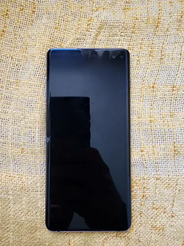 Celular Samsung galaxy S10+