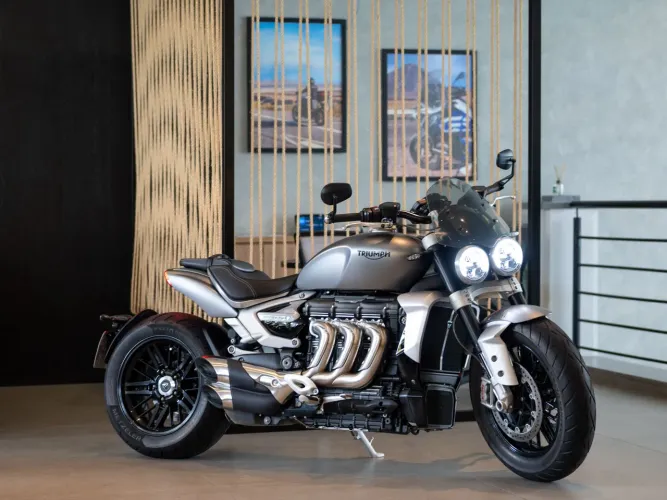 TRIUMPH ROCKET III R 2023