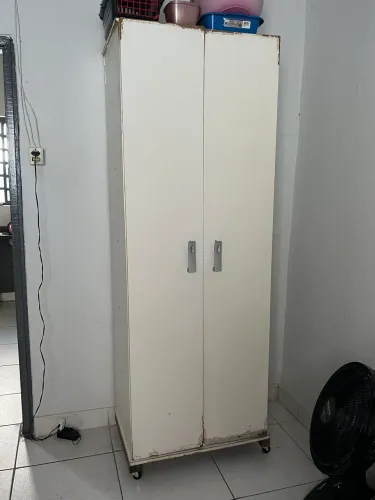 Armário multiuso