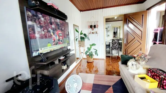 Casa à venda Avenida Mariland, São Ciro - Caxias do Sul