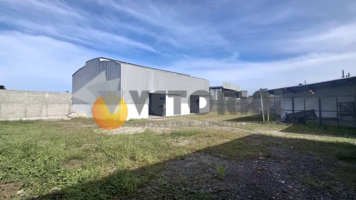 Galpão para alugar, 571 m² por R$ 15.000/mês - Tinga - Caraguatatuba/SP