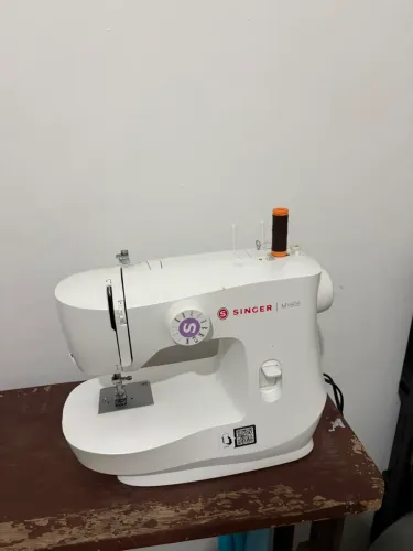 Máquina de costura