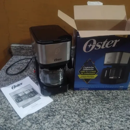 Cafeteira Elétrica Oster - R$ 80,00
