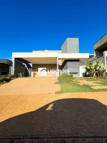 Casa térrea com 3 quartos, 3 suítes para alugar em Bonfim Paulista, Ribeirão Preto/SP