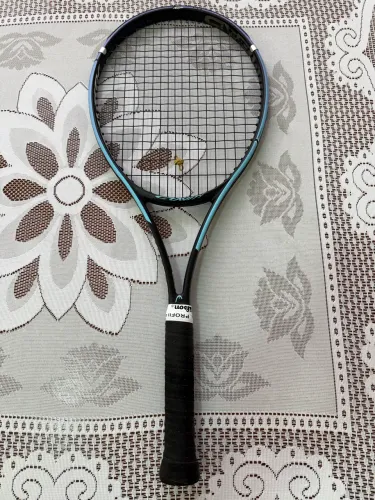 Raquete Tenis Head Gravity MP