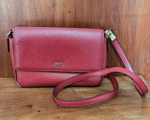 Bolsa DKNY Tiracolo Vermelha 