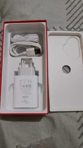 celular P55 novo lacrado preço 700