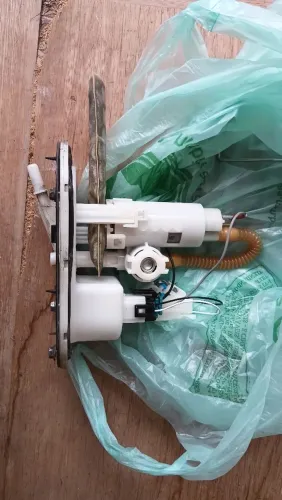 Bomba de combustível meteor 350