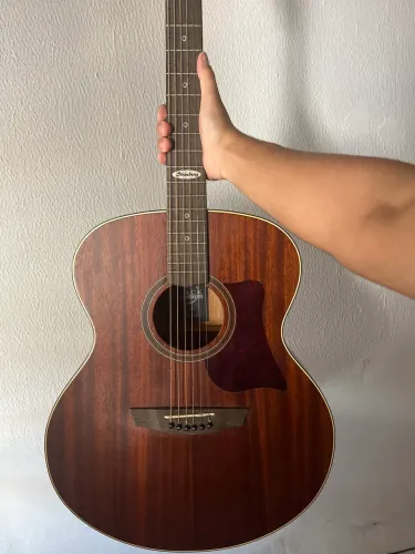 Vendo violão Strinberg