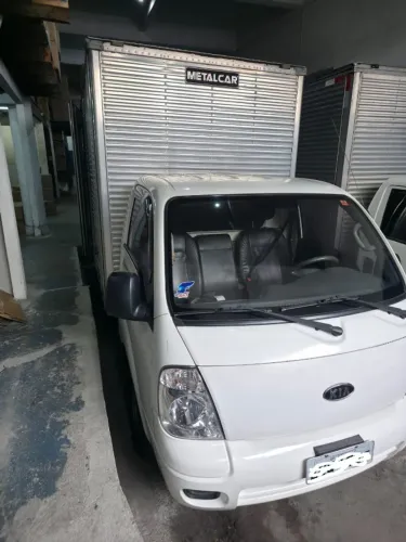 Kia Motors Bongo K-2500 2.5 4X2 TB Diesel 2011