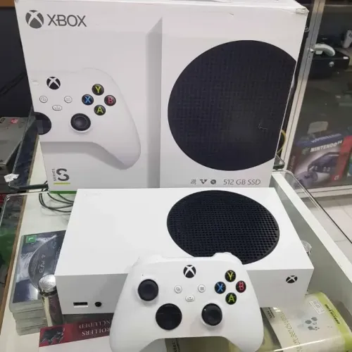 XBOX Series S | Ótimo estado de conservação