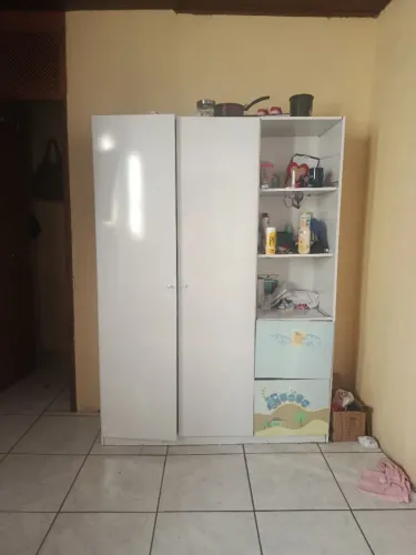 Roupeiro infantil