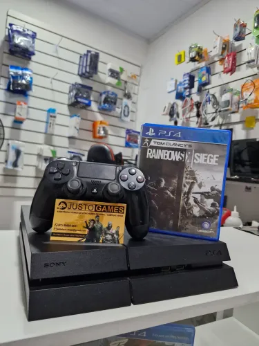 PlayStation 4 Fat fosco