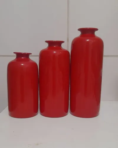 Vendo vasos em cerâmica 