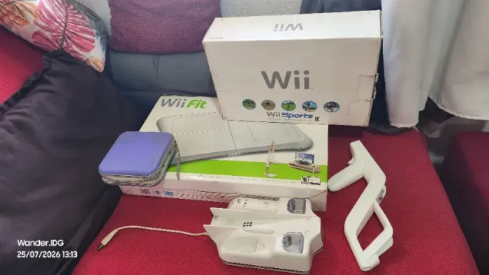 Nitendo Wii Branco + Balança + Zapper similar + JOGOS + Desbloqueado 125gb