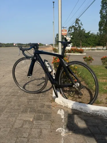 Bicicleta speed carbono 