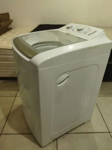 Máquina de Lavar Electrolux 15kg Turbo Capacidade